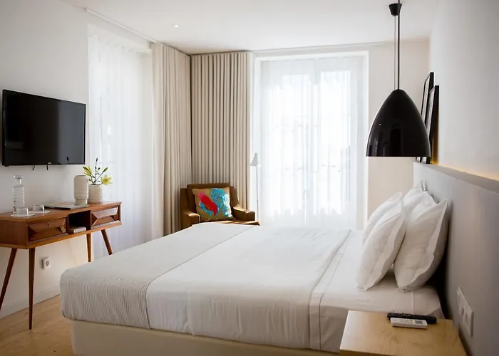 The 8 - Downtown Suites Lisboa